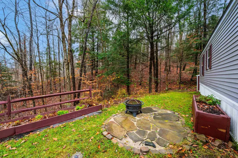 86 NH Route 4A, #6 Upper, Lebanon, NH 03766 - Image #3