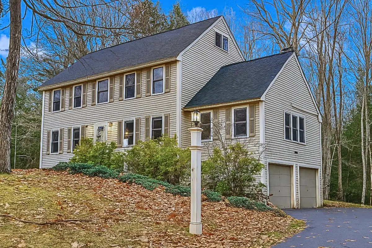 9 Round Robin Loop, Fremont, NH 03044 - Image #1