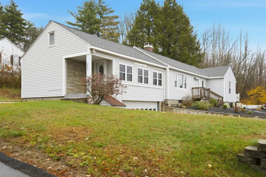 203 Brickett Hill Road, Pembroke, NH 03275 - Image #2