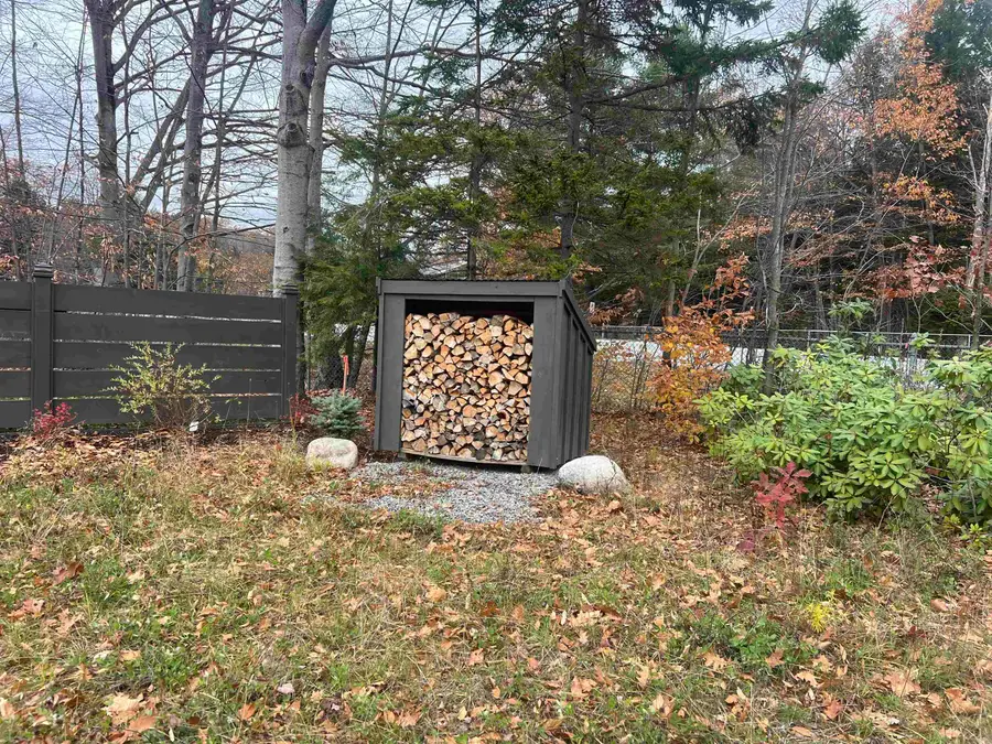 34 Franklin Street #10, Lincoln, NH 03251 - Image #3