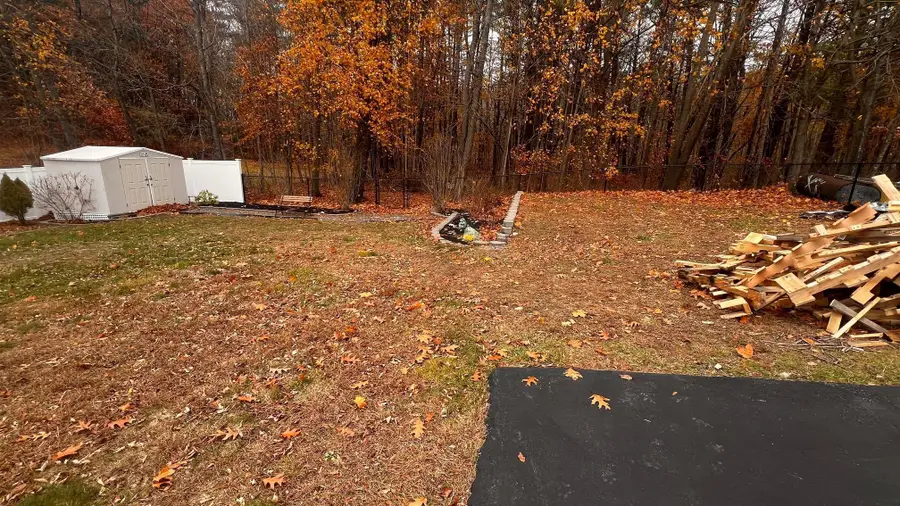 292 Main Street, Fremont, NH 03044 - Image #3