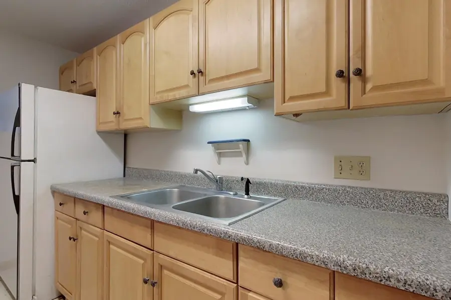 2 Strawberry Bank Road #17, Nashua, NH 03062 - Image #3