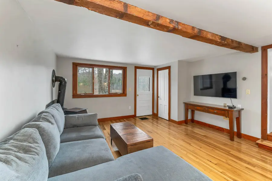 315 Edgemont Road, Sunapee, NH 03782 - Image #3