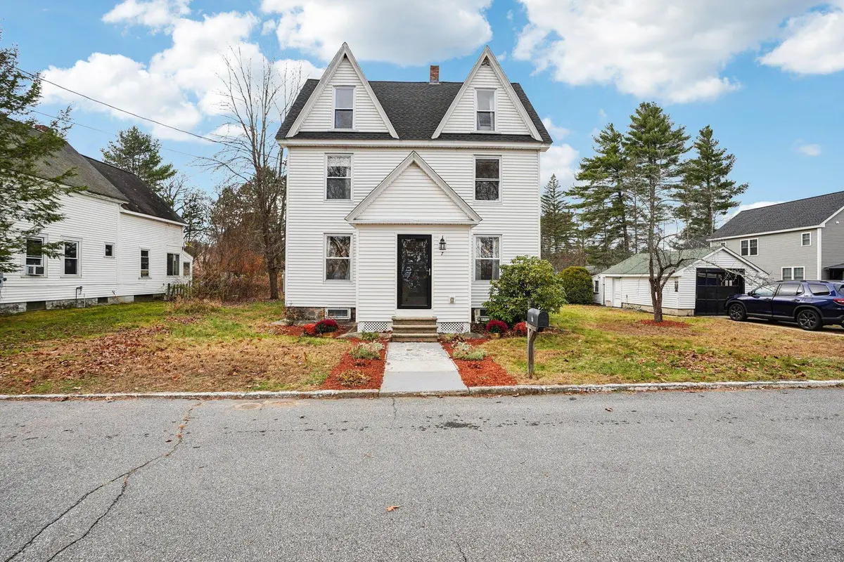 7 Hadley Road, Merrimack, NH 03054 - Image #1