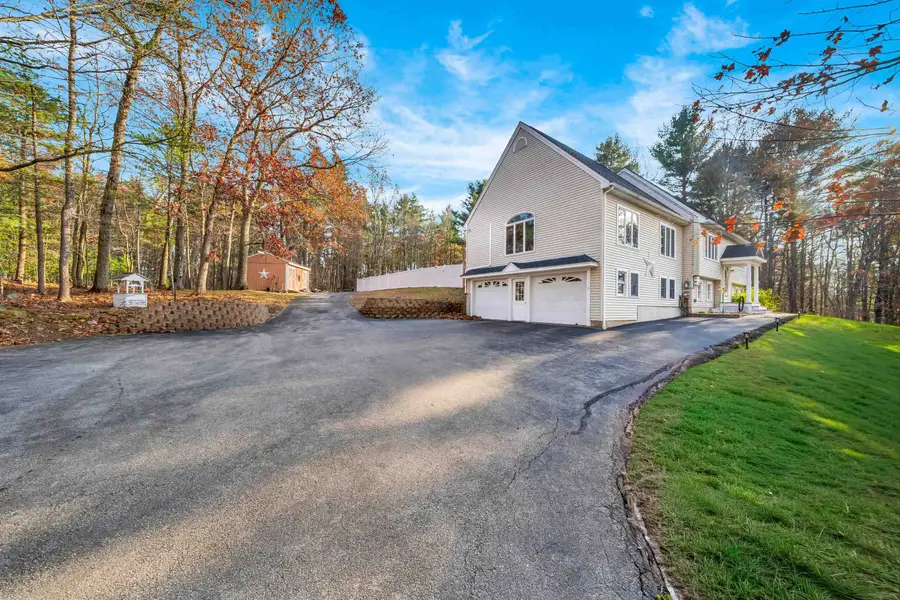27 Norwood Road, Salem, NH 03079 - Image #3