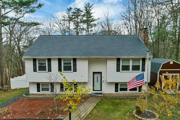121 Hackett Hill Road, Hooksett, NH 03106