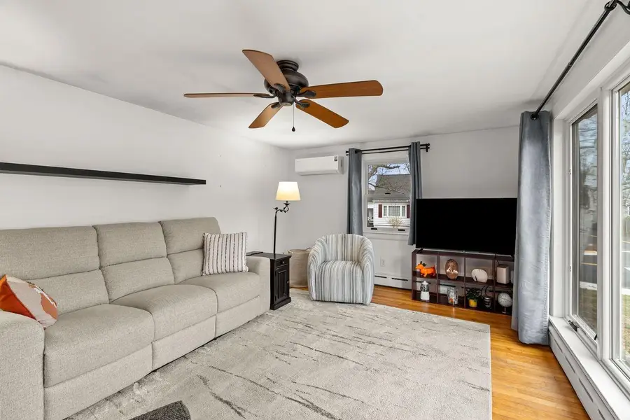 27 Fifield Street, Nashua, NH 03060 - Image #2