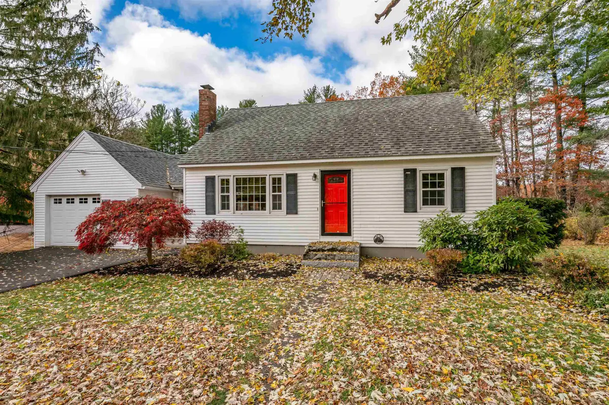 12 Louise Drive, Litchfield, NH 03052 - Image #1