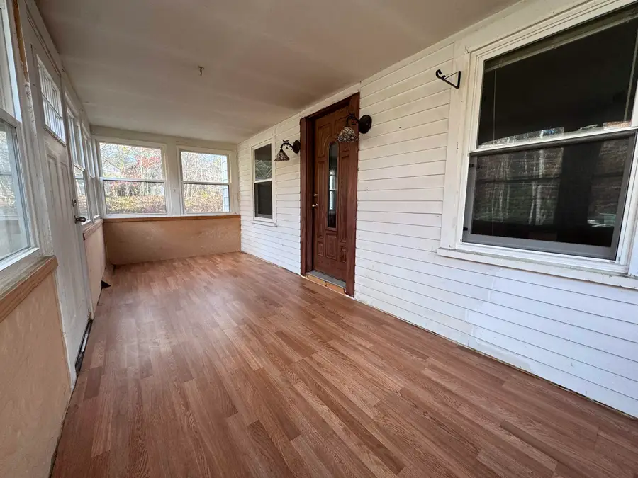 272 Maple Avenue, Claremont, NH 03743 - Image #2