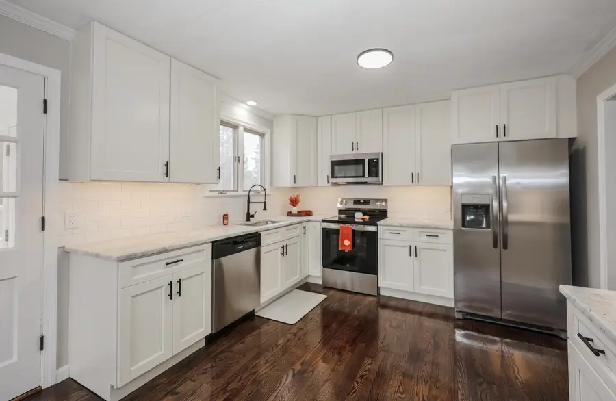 377 High Street, Candia, NH 03034 - Image #3