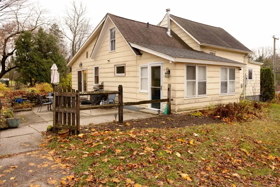 2797 Malletts Bay Avenue, Colchester, VT 05446 - Image #2