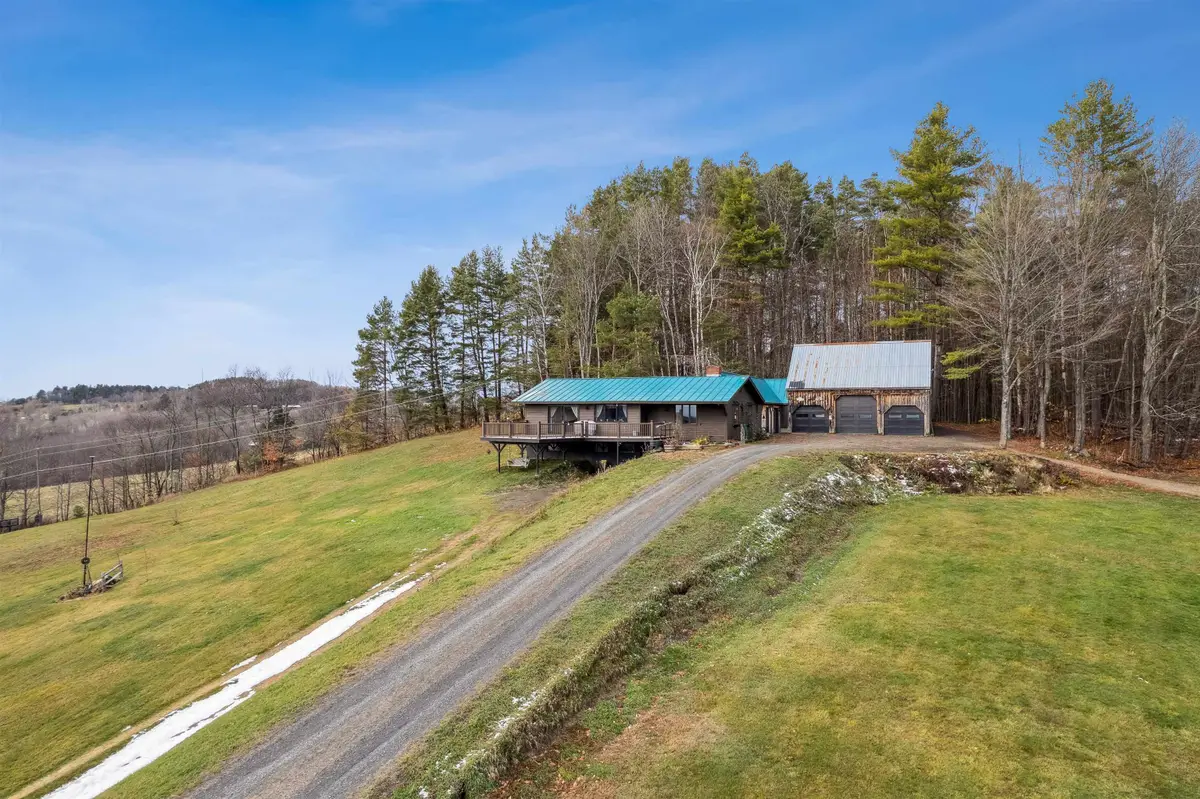 867 East Bethel Road, Randolph Town, VT 05061 - Image #1