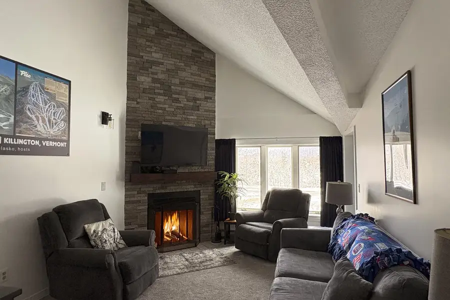 71 Alpine Drive #D403, Killington, VT 05751 - Image #3