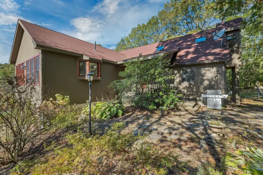 484 Old Swanzey Road, Spofford, NH 03462 - Image #3