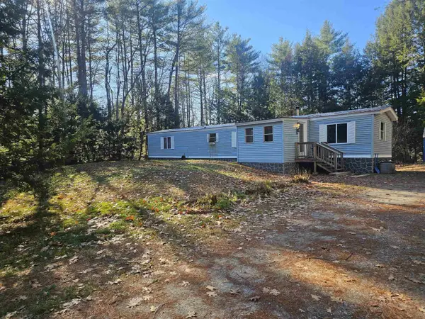 28 Merrill Road, Hillsborough, NH 03244