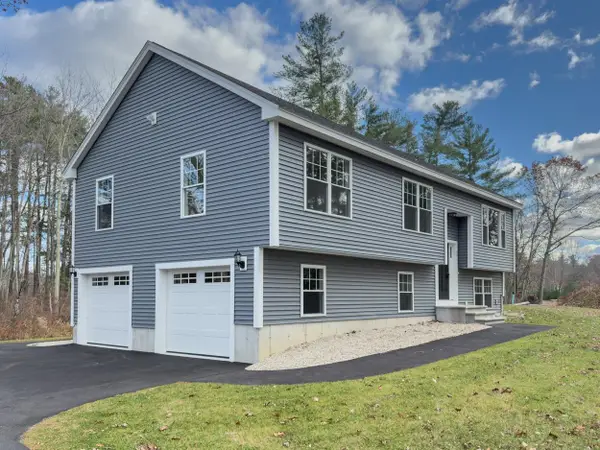 96 Simpson Road, Pelham, NH 03076