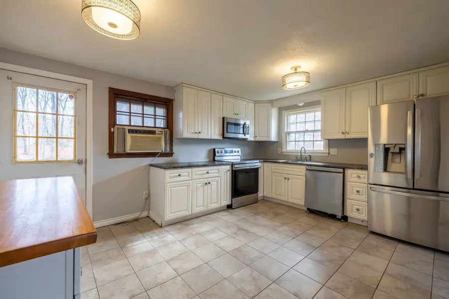 56 Bedard Avenue, Derry, NH 03038 - Image #2