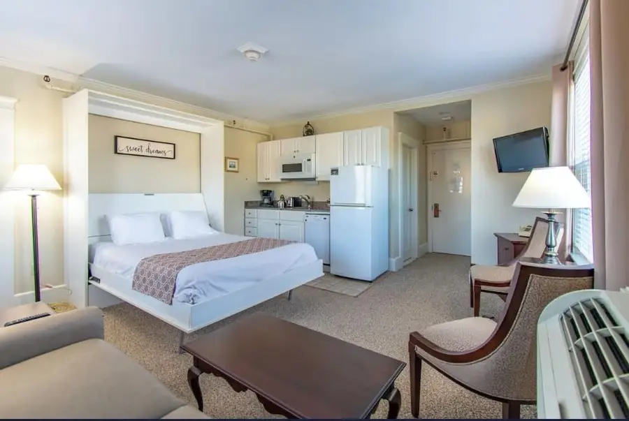 2760 New Hampshire Route 16 Highway #Unit E008A  Week 29 July 20-27, 2026, Conway, NH 03818 - Image #3