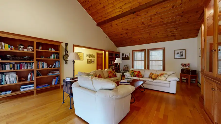 255 Mud Pond Road, Williston, VT 05495 - Image #2