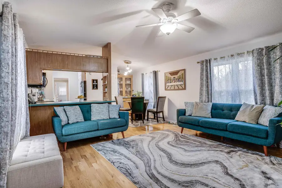 12 Clovercrest Drive, Nashua, NH 03062 - Image #3