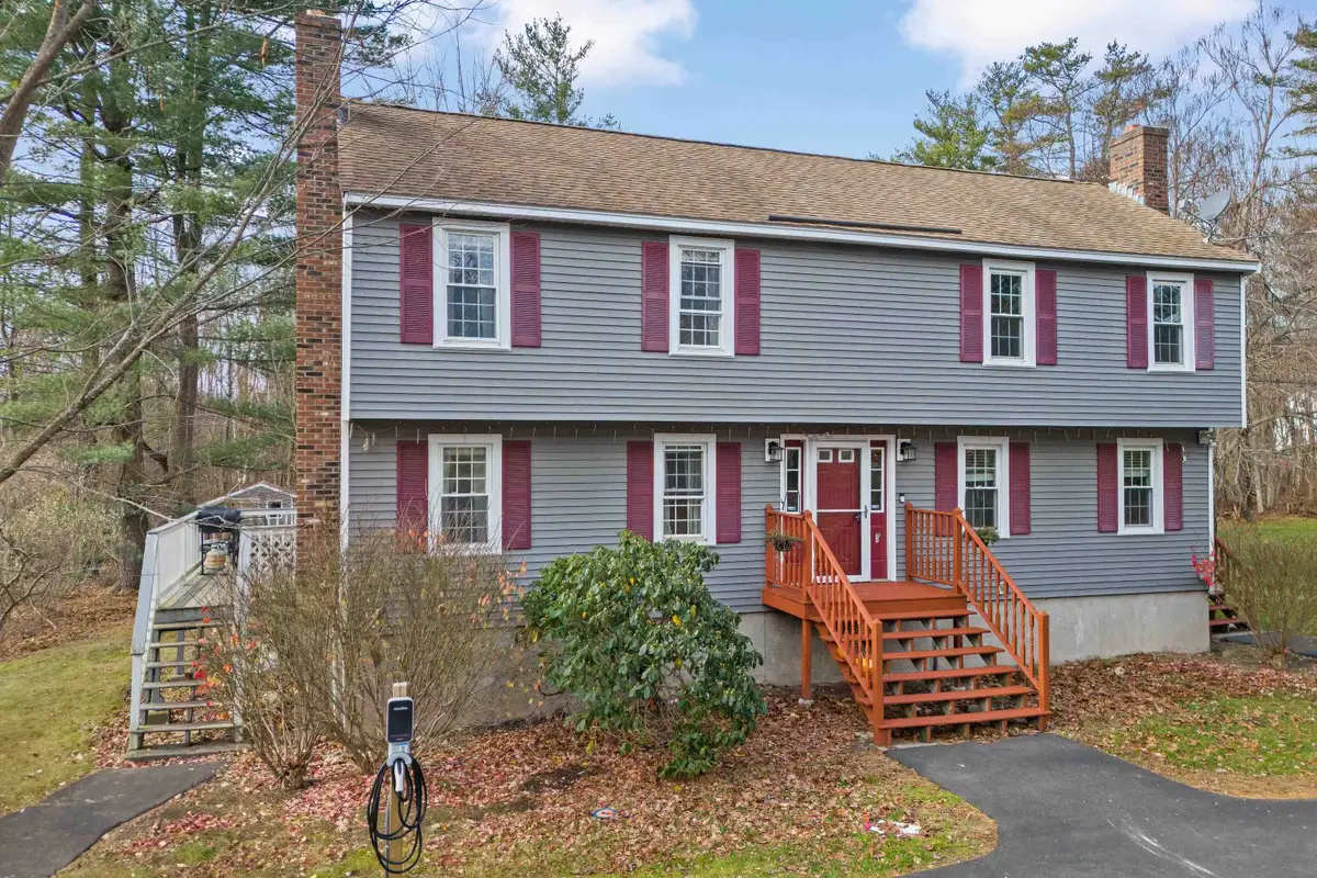 5A Homestead Drive, Derry, NH 03038 - Image #1