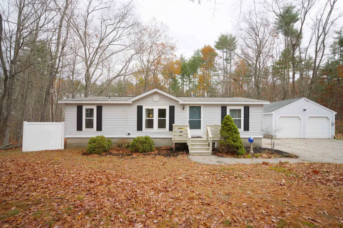 5 Langs Lane, Newmarket, NH 03857 - Image #1