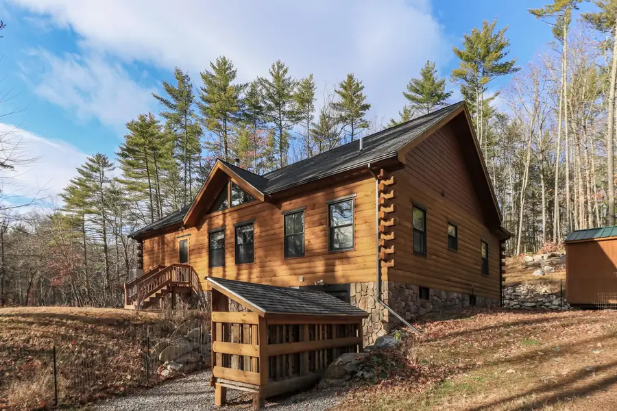 34 Lull Road, New Boston, NH 03070 - Image #2