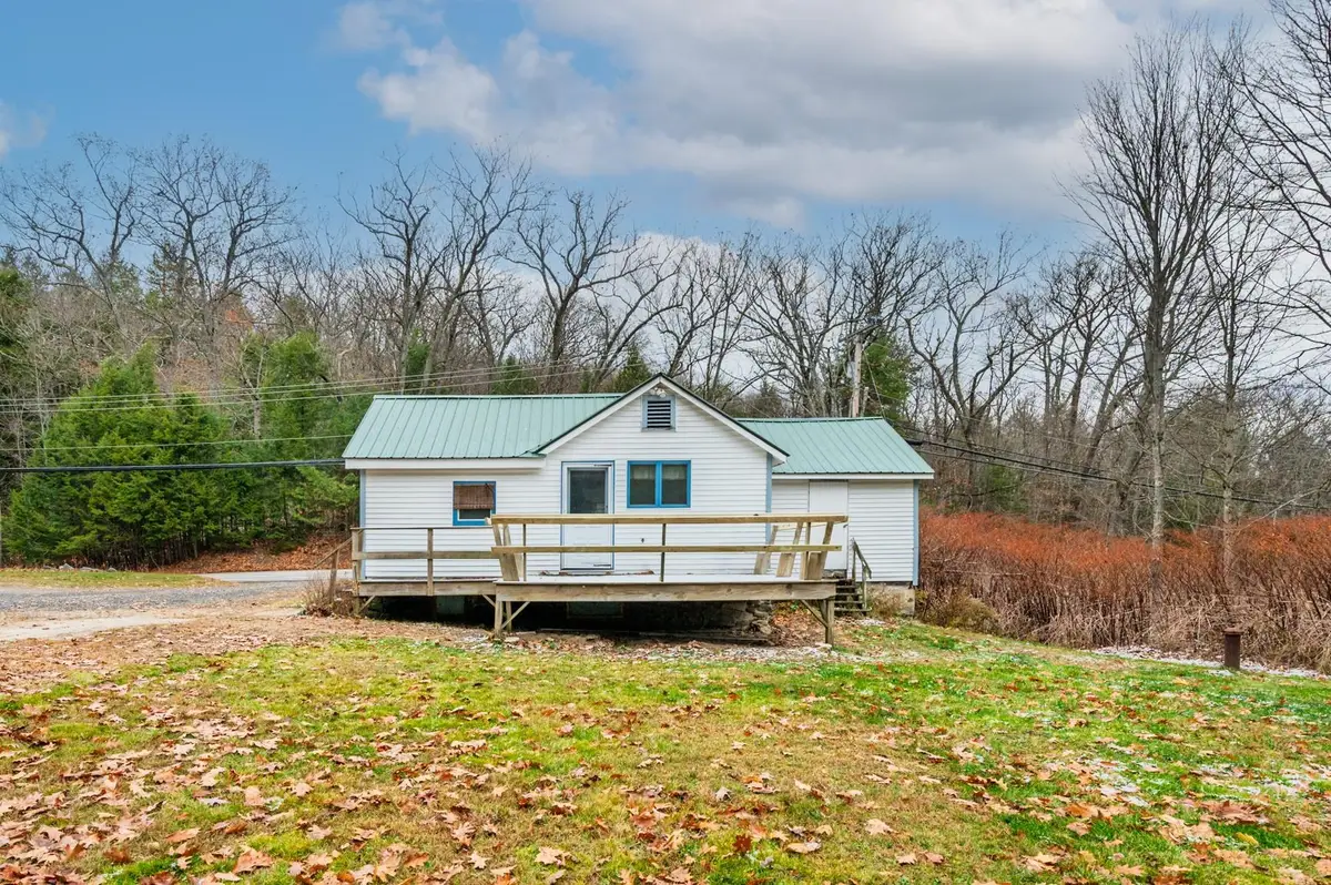 274 Edgemont Road, Sunapee, NH 03782 - Image #1