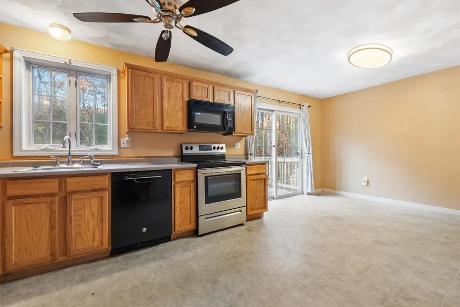 9A Sunshine Drive, Hudson, NH 03051 - Image #2