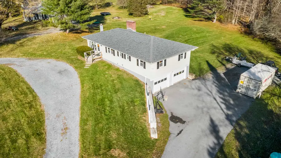 258 Harvest Hills Drive, Shaftsbury, VT 05257 - Image #2