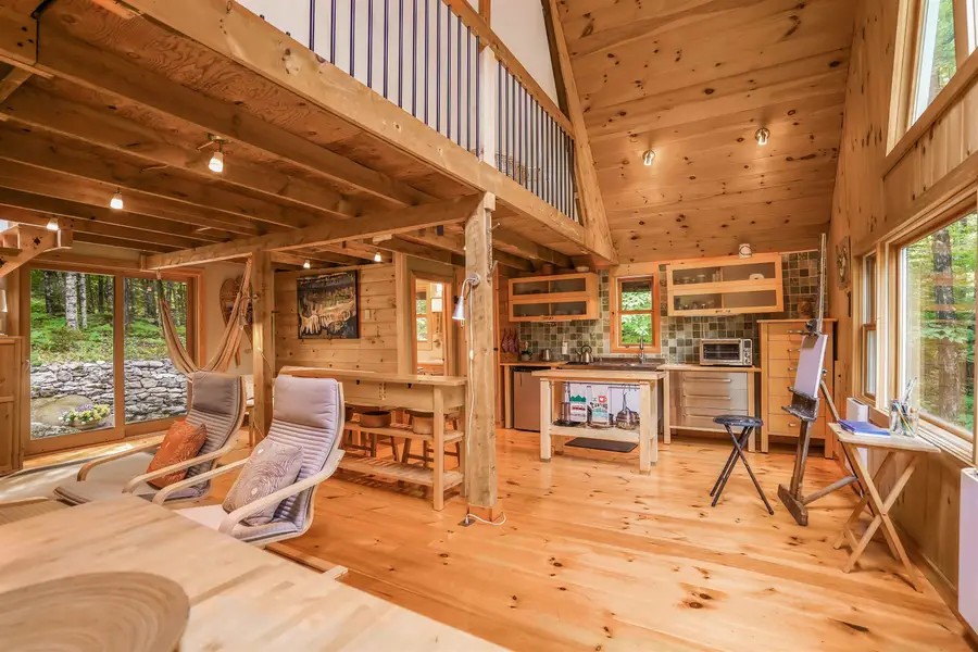 95 Quaker Path Road, Wilmot, NH 03287 - Image #3