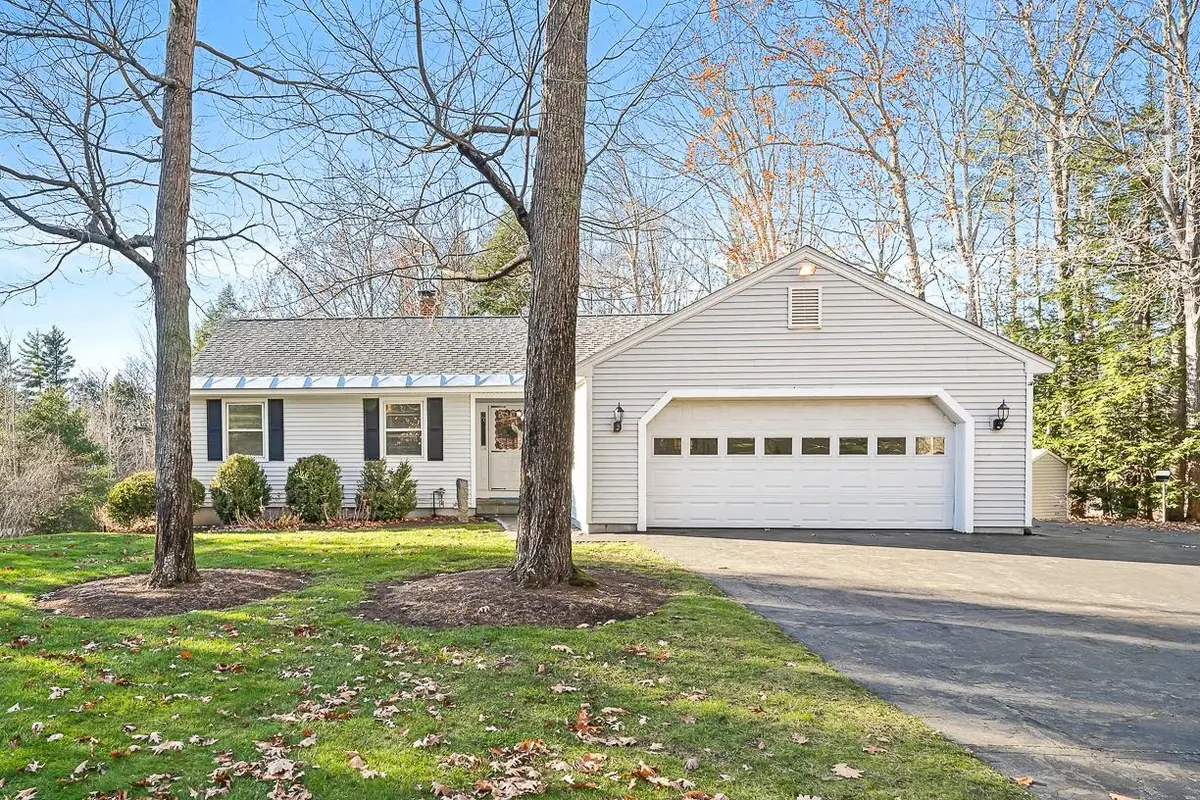 37 Walker Lane, Fremont, NH 03044 - Image #1