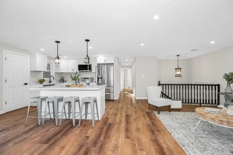 4 Melody Lane, Pelham, NH 03076 - Image #3