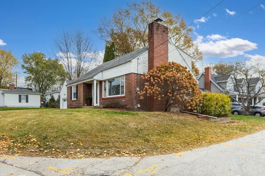 149 Jones Avenue, Portsmouth, NH 03801 - Image #2