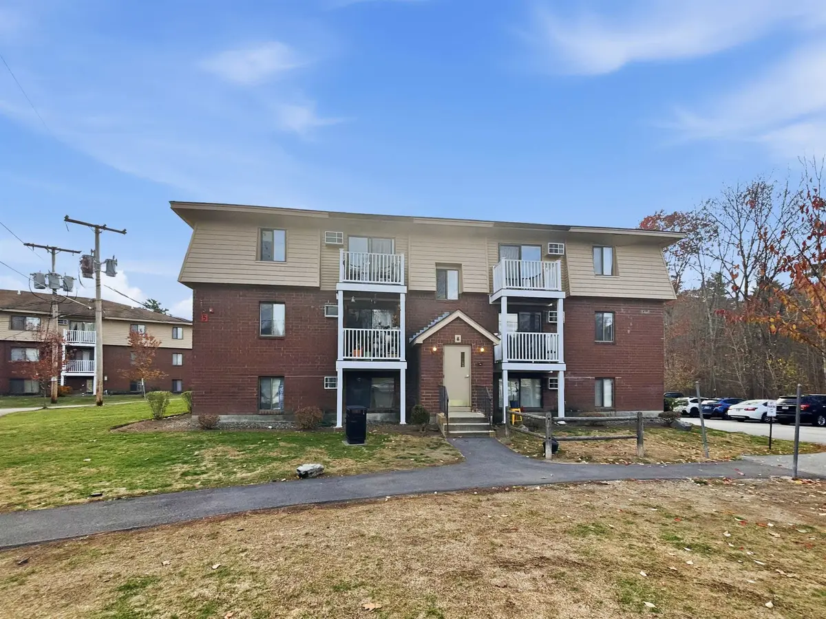 325 Lita Lane, Newmarket, NH 03857 - Image #1