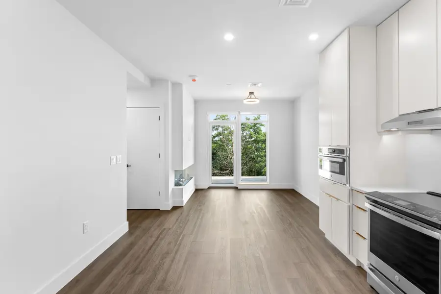 125 Cambrian Way #608, Burlington, VT 05401 - Image #2