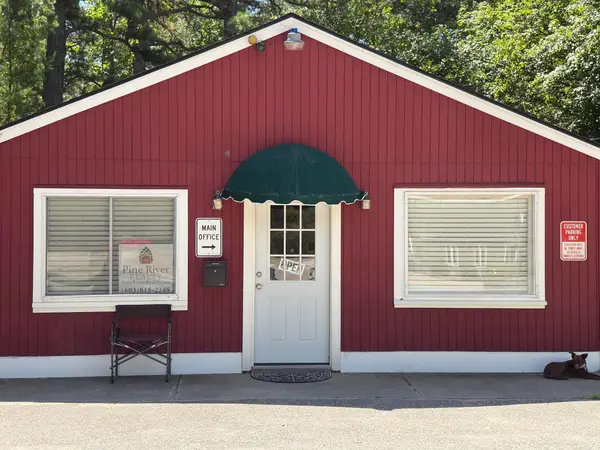 556 Pine River Pond Road, Wakefield, NH 03872