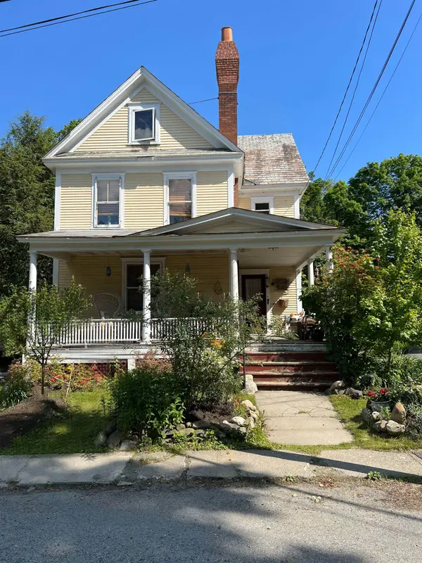 39 Williston Street, Brattleboro, VT 05301