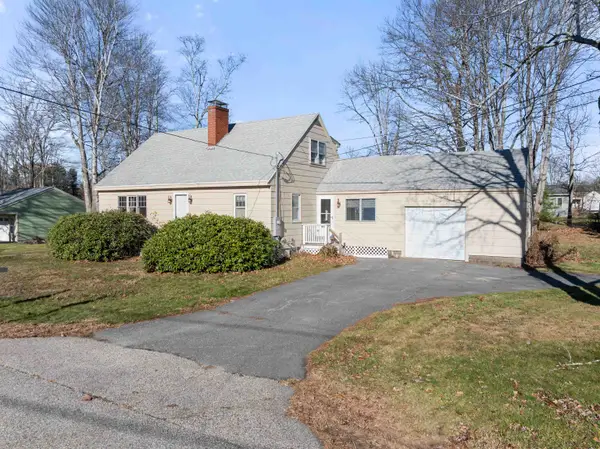 19 Vernon Avenue, Rochester, NH 03867