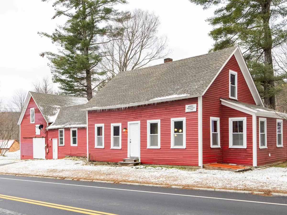529 New Hampshire Route 25, Warren, NH 03279 - Image #1