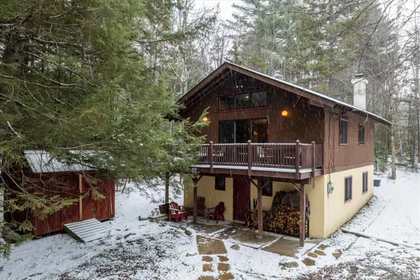 2 Lower Stratton Valley Road, Winhall, VT 05340