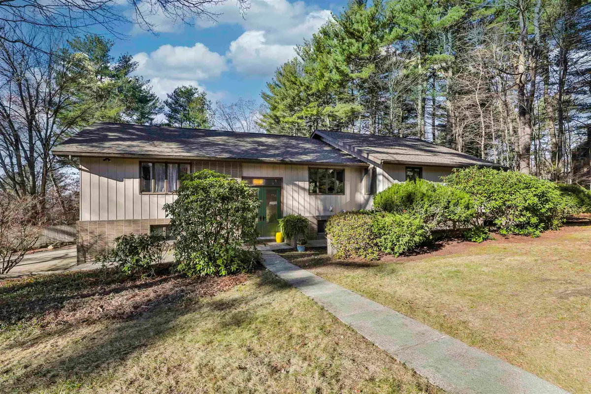 125 Lille Road, Nashua, NH 03062 - Image #1