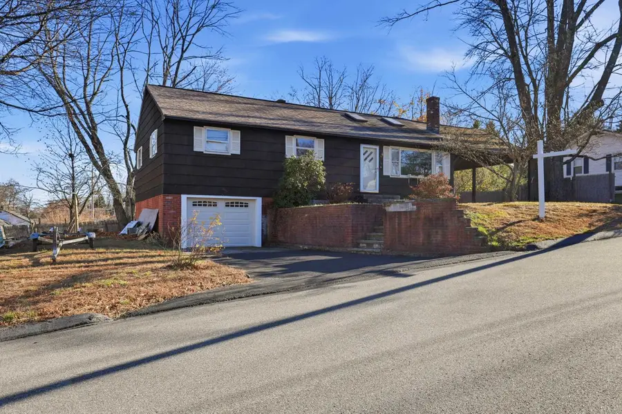 33 Pershing Street, Goffstown, NH 03045 - Image #2