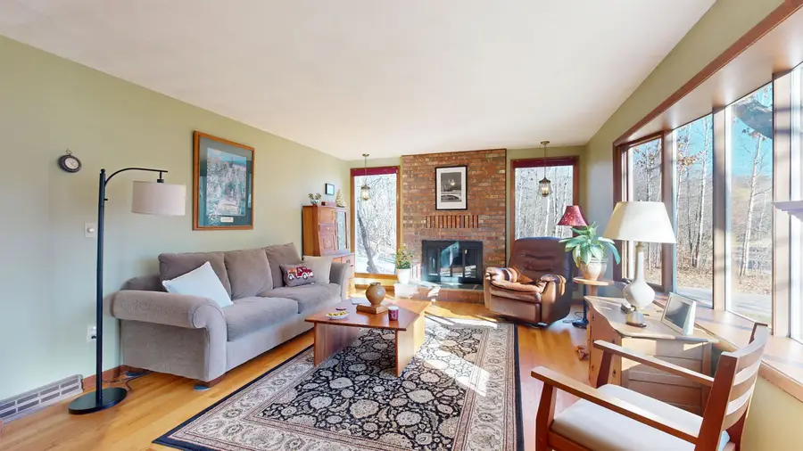 21 Briar Lane, Essex, VT 05452 - Image #2