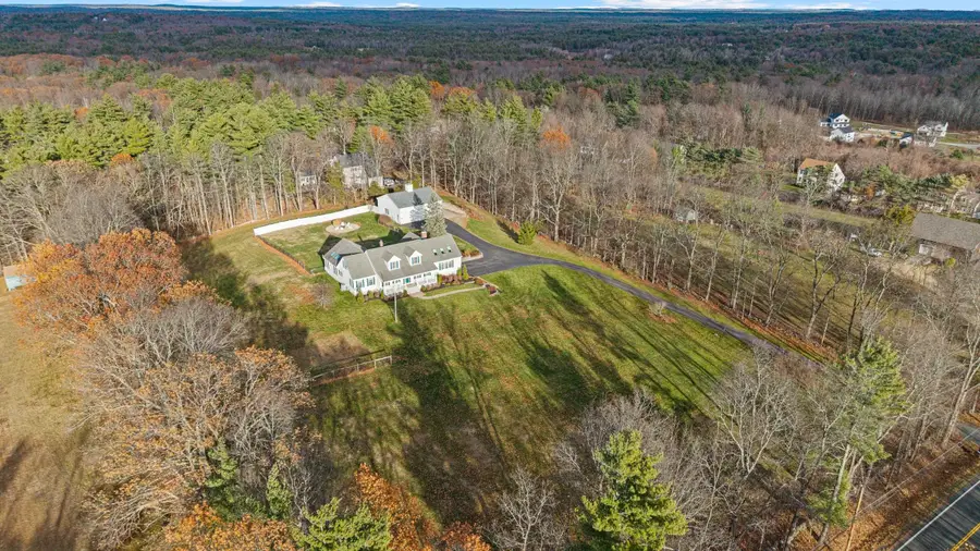 111 Sandown Road, Chester, NH 03036 - Image #2