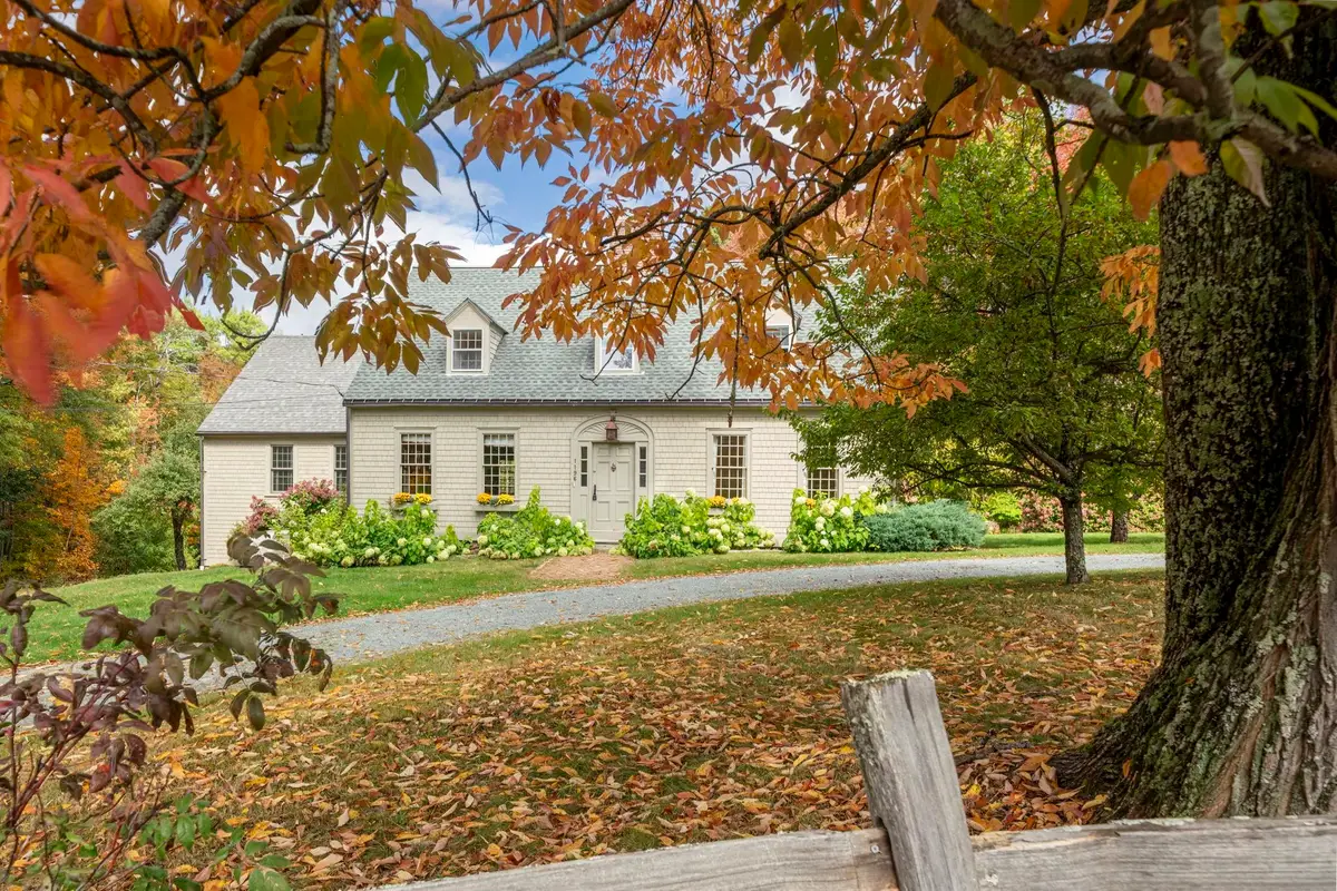 1196 Route 117, Sugar Hill, NH 03586 - Image #1