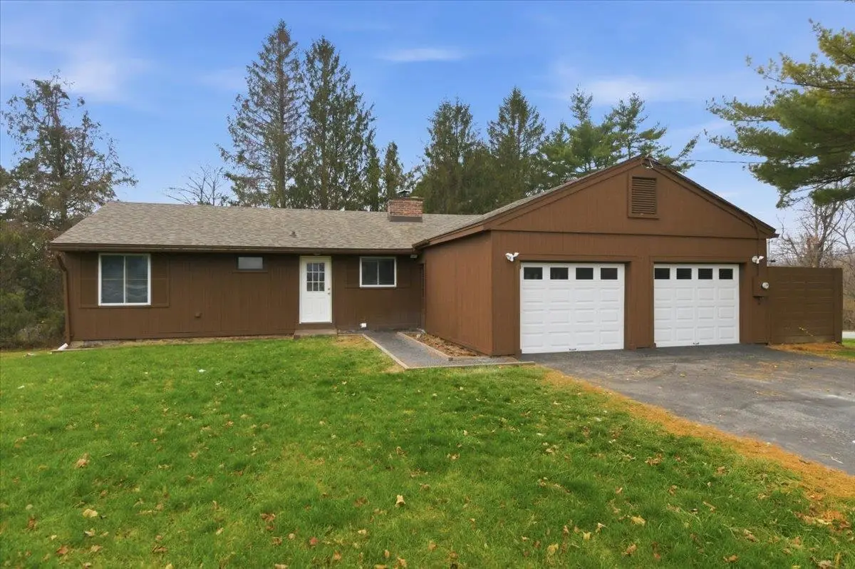 211 Grandview Street, North Bennington, VT 05257 - Image #1