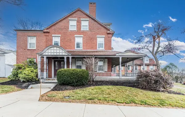 713 Central Avenue, Dover, NH 03820