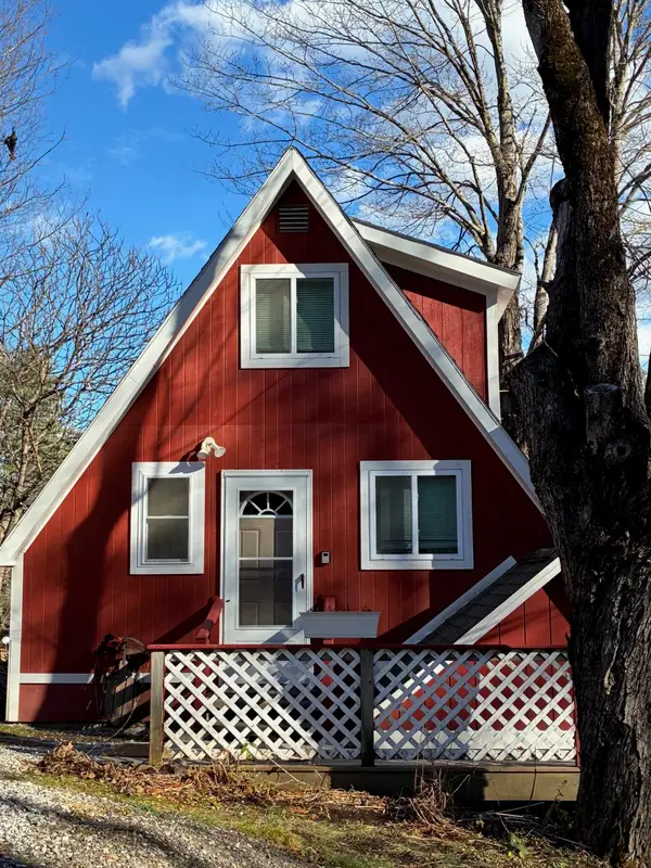 11 Red Sleigh Road, Campton, NH 03223