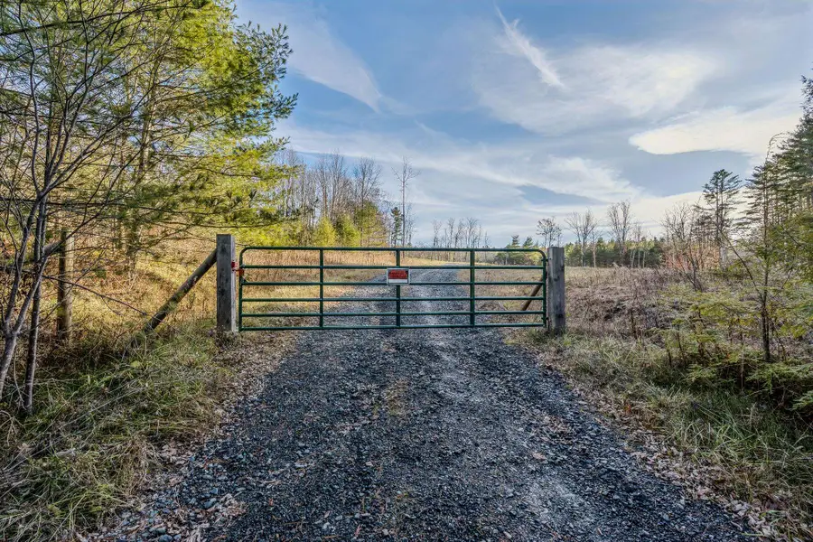 8 Grout Road, Hartland, VT 05048 - Image #3